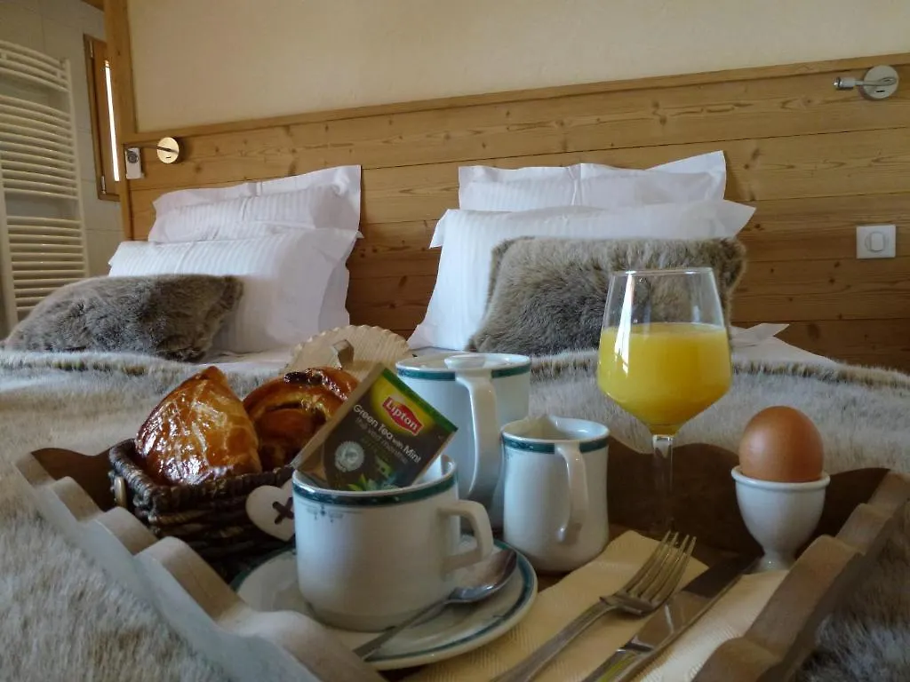 Hotel Restaurant 