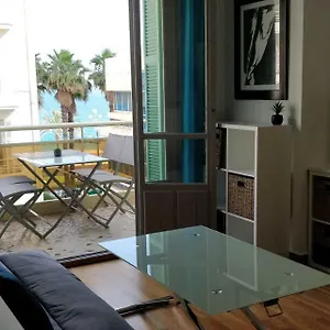https://nice-seaview-free-parking-4pers.fr-provencehotel.com